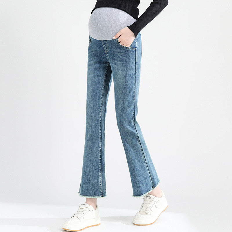 Klare Flared Jeans with Raw Cut