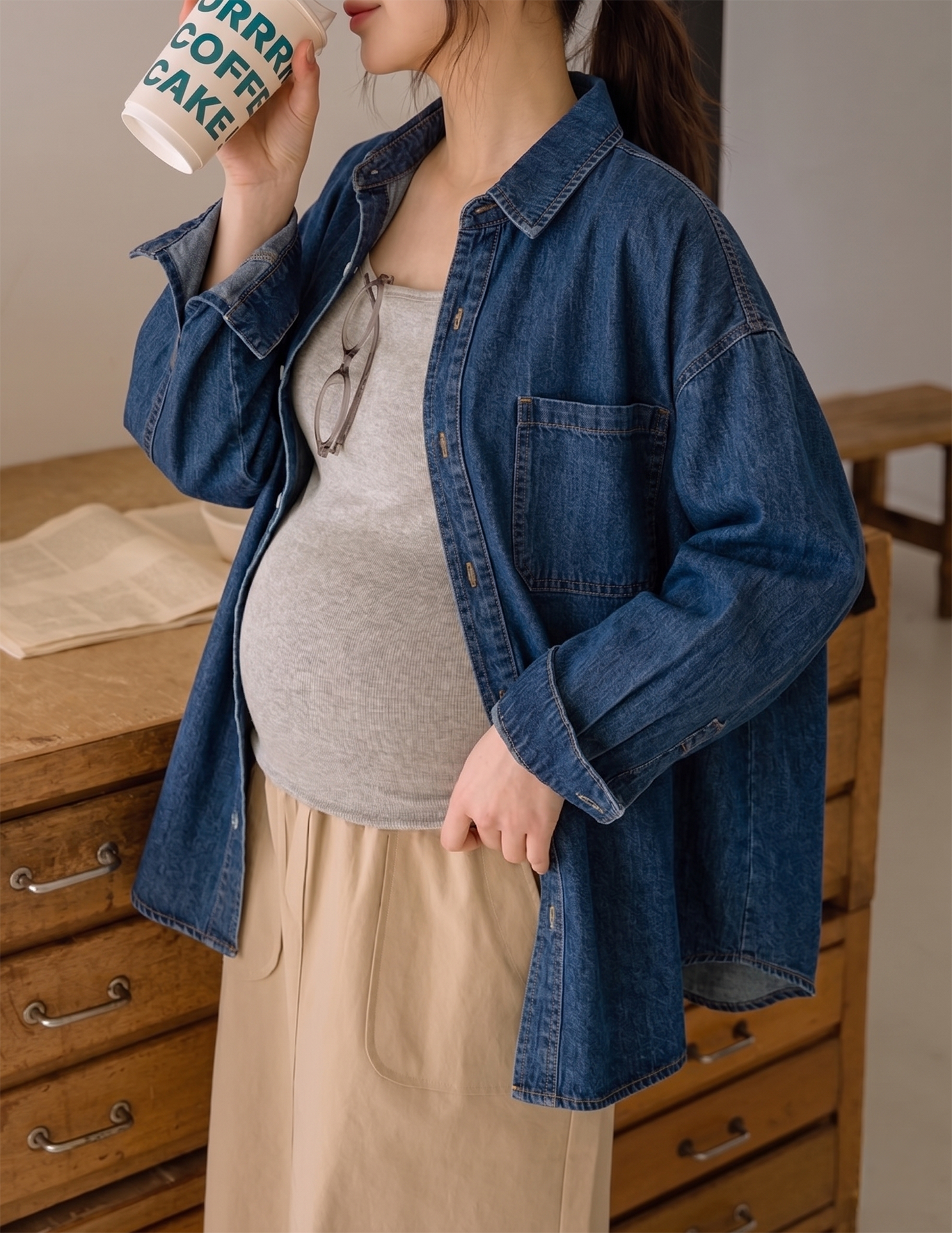 Casual Loose-Fit Maternity Denim Shirt
