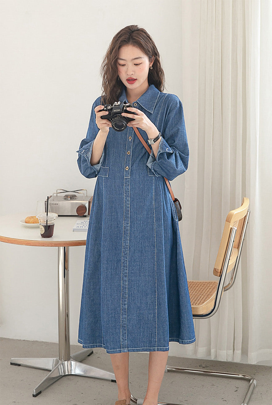 Trendy Button-Down Denim Maternity Tunic