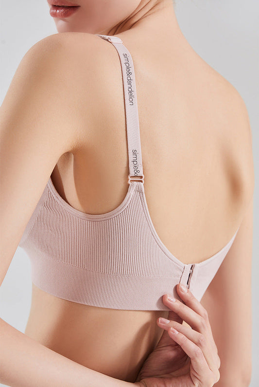 How to Pick the Perfect Maternity Bra - The Ultimate Guide for Moms