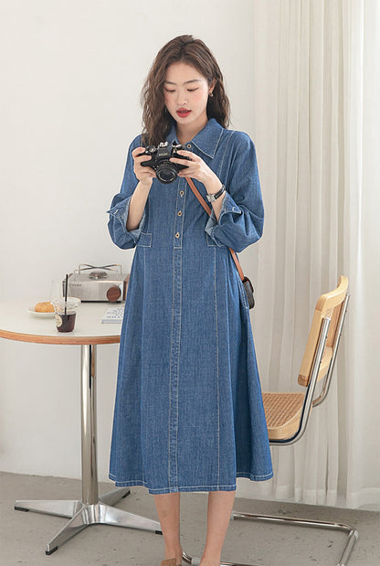 Trendy Button-Down Denim Maternity Tunic