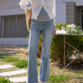 Klare Flared Jeans with Raw Cut