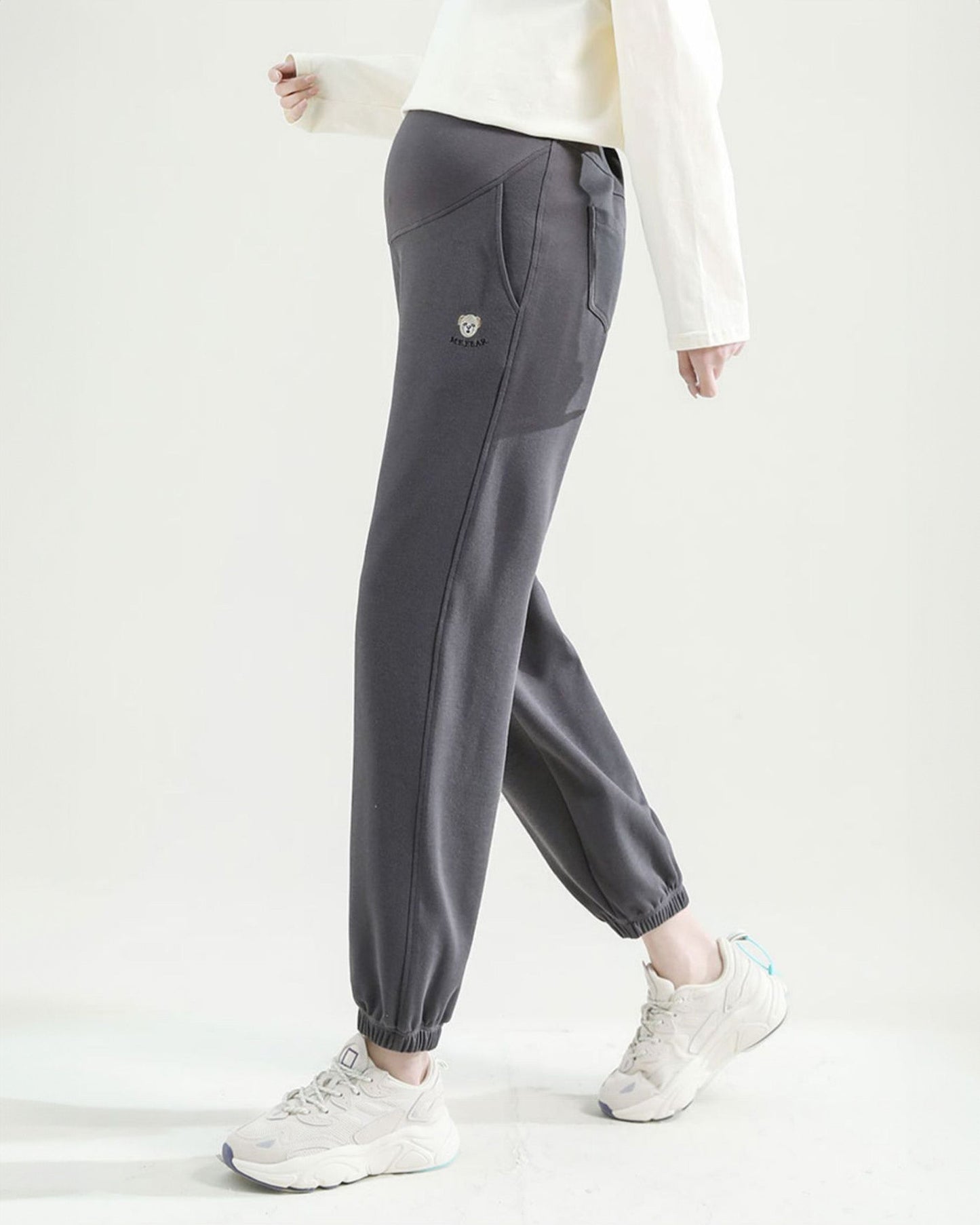 Bear Stretch Jogger Pants